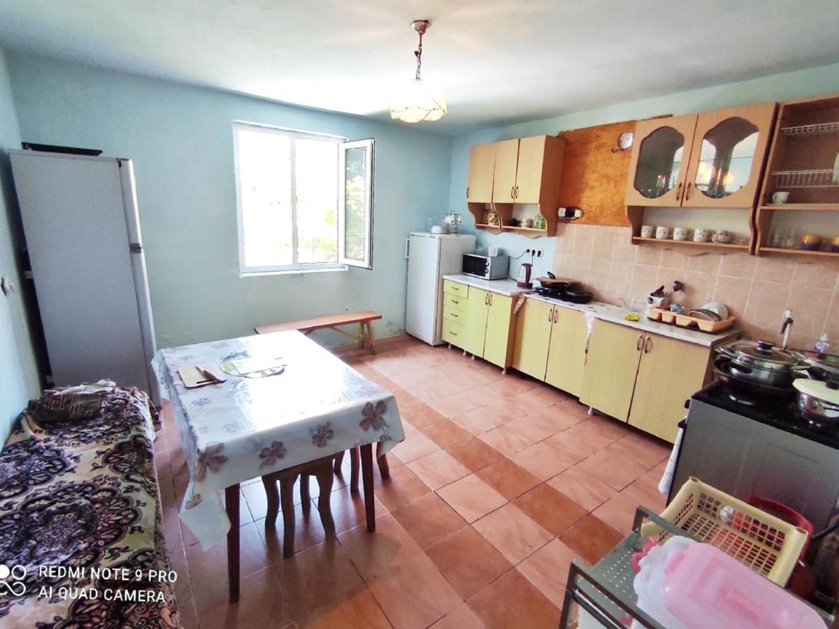 Guest House New Athos ภายนอก รูปภาพ